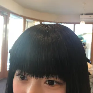 ロング カラー 小西 裕大のヘアスタイル
