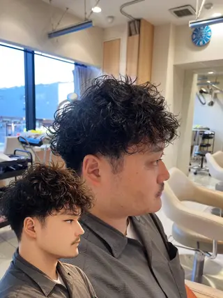 パーマ メンズ メンズパーマ特化型 美容師/荒井海音のヘアスタイル