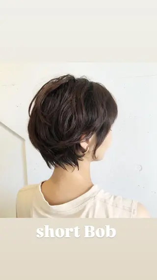 ショート パーマ 三浦 仁美のヘアスタイル