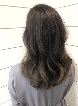セミロング カラー 🍊新宿南口🍊 ERINAのヘアスタイル