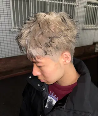 ショート 🍀デザインカラー 🍀齋藤　翔龍のヘアスタイル