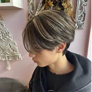 カラー メンズ 淡色┊︎ナチュラル 🧁奈那美🧁*.゜のヘアスタイル