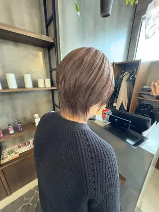 ショート 石崎 美帆のヘアスタイル