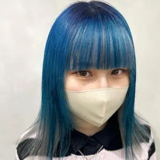 ミディアム カラー デザインカラー/パー マ🦖外岡咲希🦖のヘアスタイル