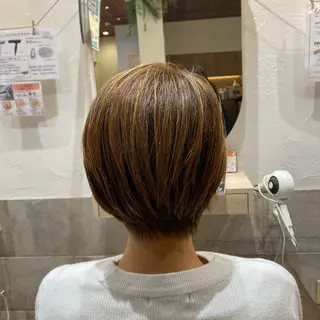 ショート 辻出 綾弥のヘアスタイル