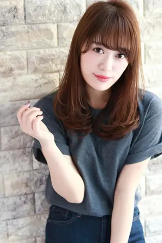 セミロング ほさか しんごのヘアスタイル