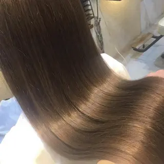ioe 岡本のヘアスタイル