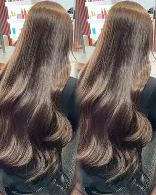 ロング カラー Cinci💛いつか 💛透明感カラーのヘアスタイル