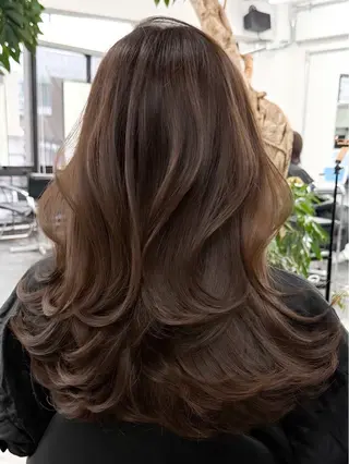 セミロング カラー ヘアアレンジ 🫧透明感カラー/ Wカラー🫧namiのヘアスタイル
