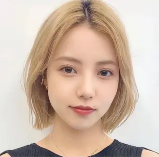 ショート カラー ヘアアレンジ KONOMI スタイリストのヘアスタイル