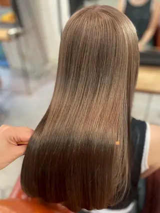 カラー ili 梅田のヘアスタイル