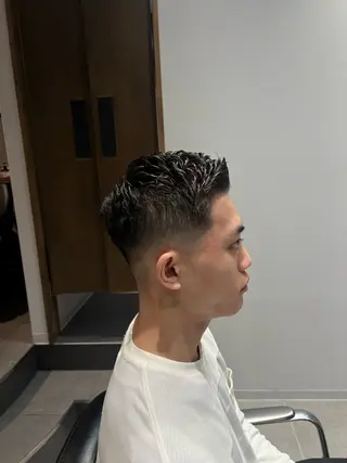 ショート パーマ メンズ 渡邉 真也のヘアスタイル