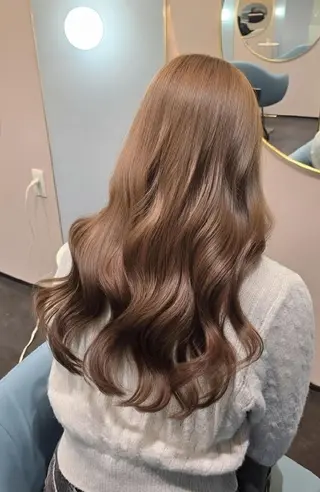 ロング カラー 高品質シールエクステ /艶髪/HIROのヘアスタイル