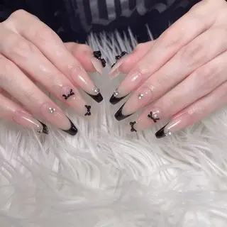 ネイル ENsalon AKIRAのネイルデザイン
