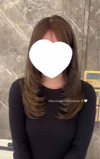 カラー 韓国レイヤー艶カラー ブリーチ otohaのヘアスタイル