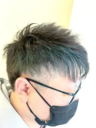 ショート カラー メンズ 《インナーカラー》 YAMADAのヘアスタイル