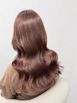 ロング カラー オオタ レイジュのヘアスタイル