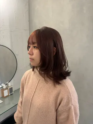 ミディアム 新宿/顔周りカット +レイヤー=しずく♩のヘアスタイル