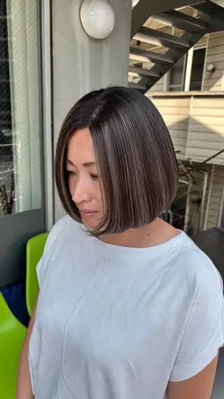 ミディアム 🤍aina / anyhow🤍のヘアスタイル