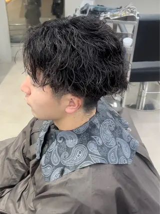 パーマ メンズ 曲がる縮毛矯正 LIBER 　岩名のヘアスタイル