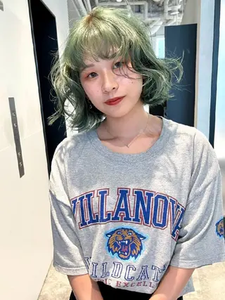 ショート カラー ヘアアレンジ ブリーチ矯正髪質改善 ✨オオエタクミのヘアスタイル