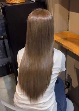 ロング カラー 【ioe 元町】 🎀希 歩🎀のヘアスタイル