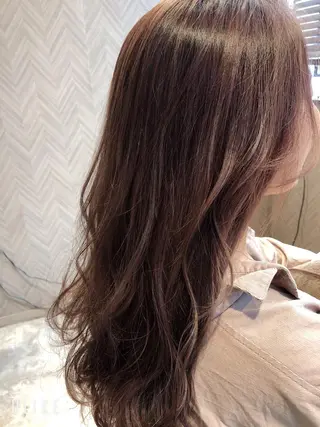 ロング カラー 白戸 優樹のヘアスタイル