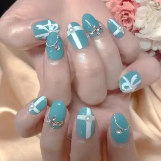 ネイル Blowe ニュアンスのネイルデザイン