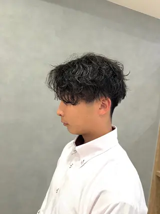 ミディアム パーマ メンズ 🌊波巻き特化/ 毛流れ/翔平🌊のヘアスタイル