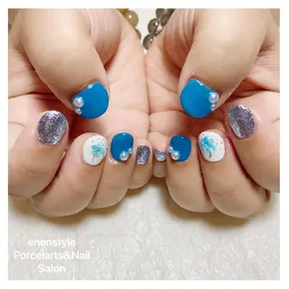 ミディアム ネイル 🐾enen style 🐾のネイルデザイン
