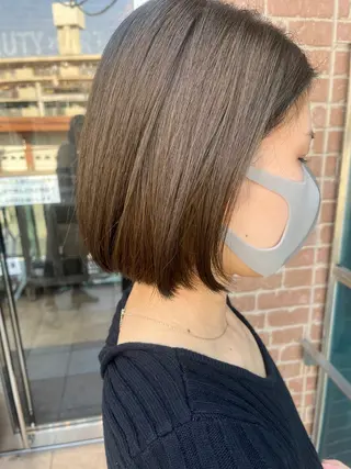 ミディアム カラー 久木原 ゆりのヘアスタイル