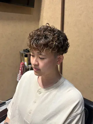 ショート カラー パーマ メンズ メンズ特化 / Reiのヘアスタイル