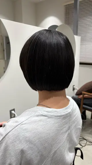 ショート ボブ/レイヤー /河内温太のヘアスタイル