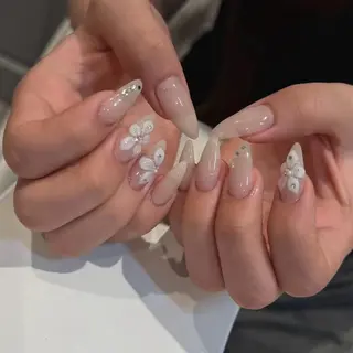 ネイル Luna Gladeのネイルデザイン