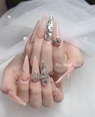 ネイル HANA 長さだしのネイルデザイン