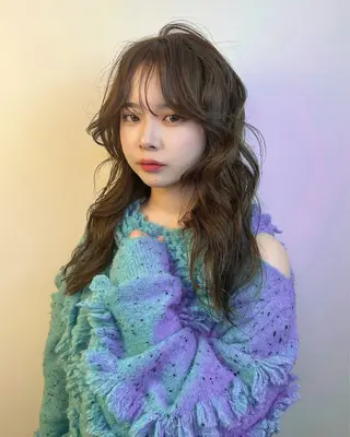 セミロング カラー 🌎カット＆Wカラー 🌎KANAMIのヘアスタイル