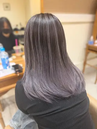 ミディアム メンズスタイル バレイヤージュ　齋藤のヘアスタイル
