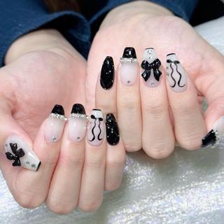 ネイル Queens テイのネイルデザイン
