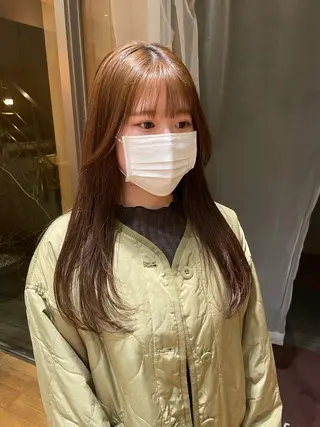 ロング 大橋 芽衣のヘアスタイル