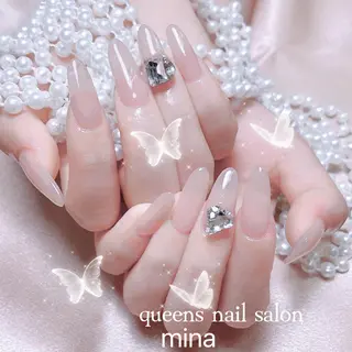 ネイル 🎀 Queens 高田馬場🎀のネイルデザイン