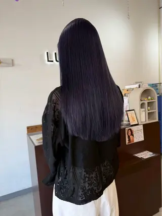 ロング カラー LUCK ユナのヘアスタイル