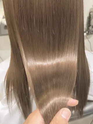 ロング カラー ヘアアレンジ 🕊️絹髪縮毛矯正✨ トップスタイリスト✨のヘアスタイル
