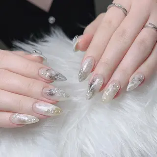 ネイル Sora  Nail 長さ出し専門店のネイルデザイン