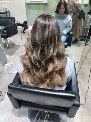ロング 似合わせレイヤー ‪ෆ‪.*艶髪補修のヘアスタイル
