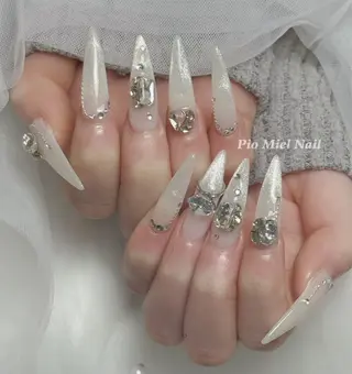 ネイル HANA 長さだしのネイルデザイン