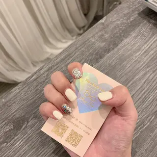 ネイル Tinaネイル 難波のネイルデザイン