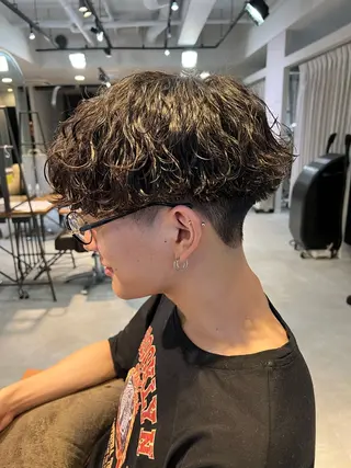 パーマ メンズ メンズパーマ特化/ シャドウ/波巻/陸翔のヘアスタイル