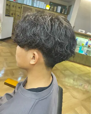 パーマ メンズ 菅野 奏のヘアスタイル