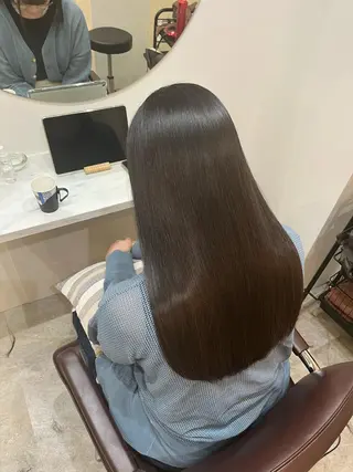 ロング 【髪質改善 艶髪】 布川 莉穂のヘアスタイル