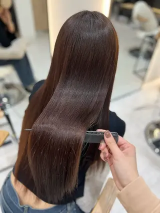 ロング カラー Zina aimiのヘアスタイル